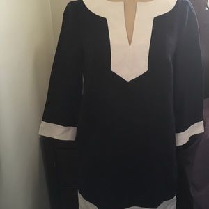 Michael Kors black and white dress/ pockets